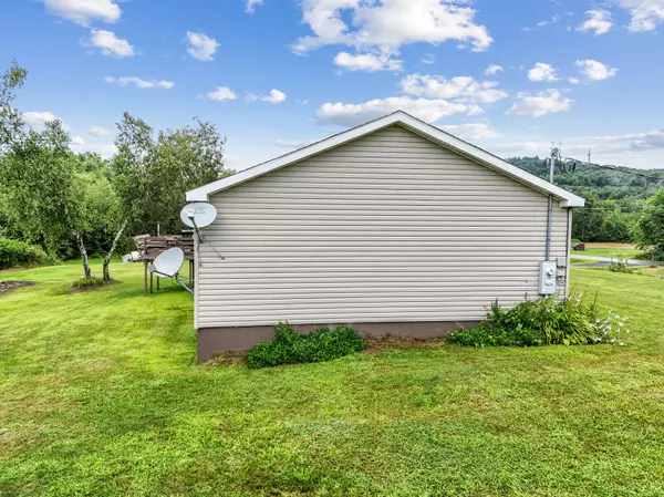 287 Eaton Mountain RD Skowhegan, ME 04976