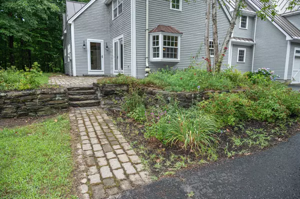 Poland, ME 04274,80 Saunders RD