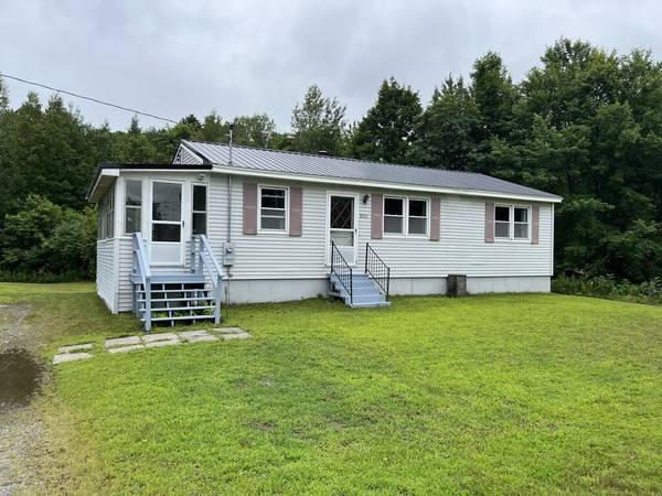 551 Riverside DR, Eddington, ME 04428