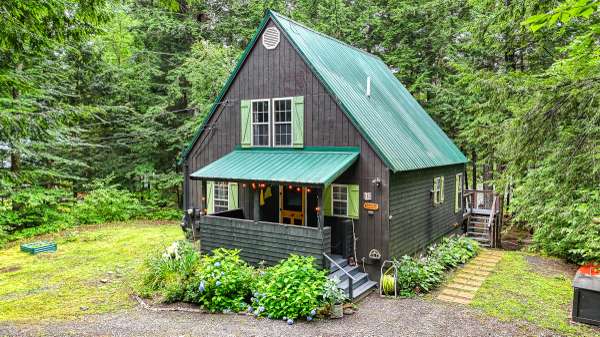 163 Minnehonk Lake RD, Mount Vernon, ME 04352