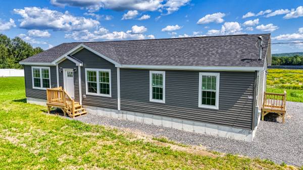 210 Eight Rod RD, Waterville, ME 04901