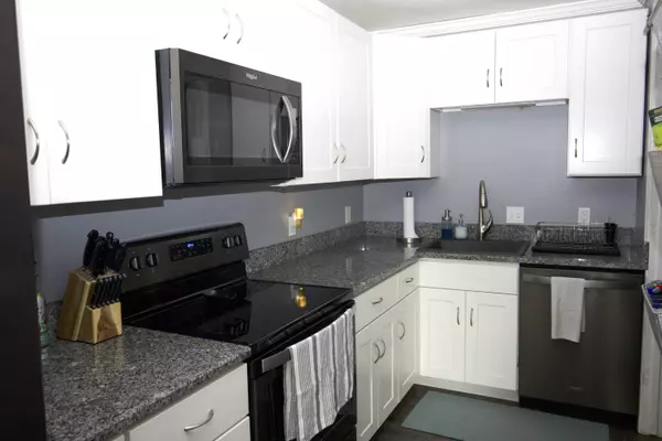 Waterville, ME 04901,35 Mathews AVE #36