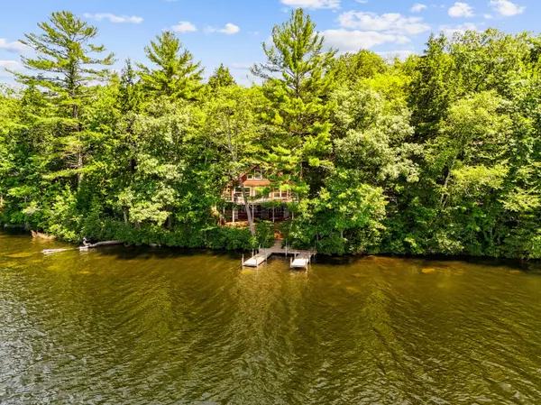 Rome, ME 04963,131 Peninsula DR