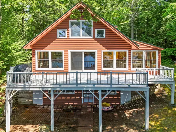 Rome, ME 04963,131 Peninsula DR