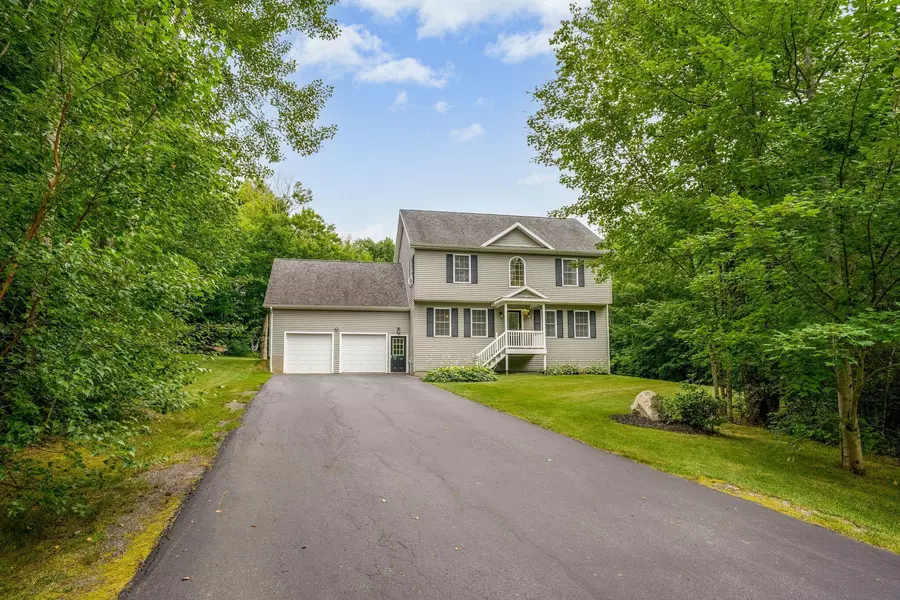 8 Johns WAY, Sidney, ME 04330