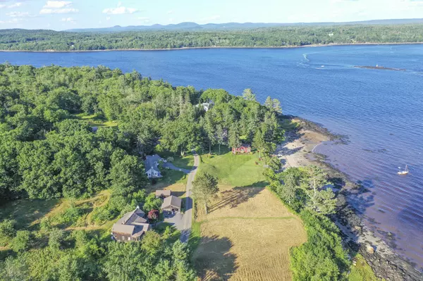 Stockton Springs, ME 04981,10 Bayview DR