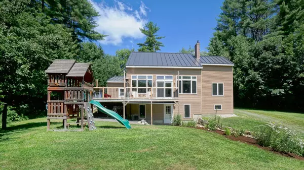 85 Mill RD, North Yarmouth, ME 04097