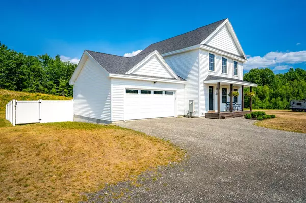 Wells, ME 04090,20 Magnolia LN