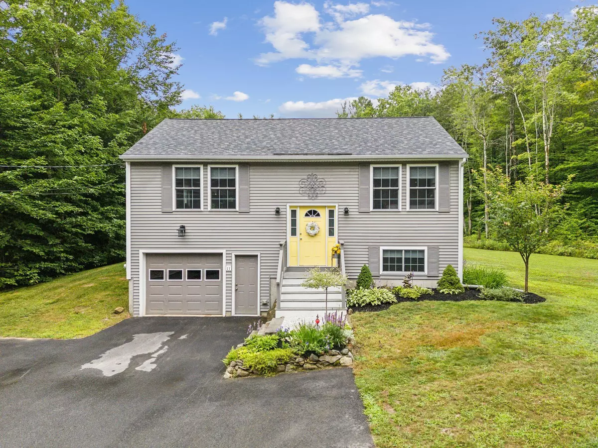 Poland, ME 04274,11 Beechnut LN