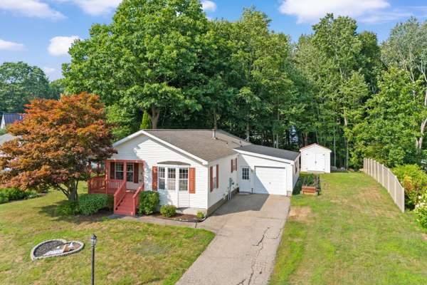 18 Bobcat LN #18, Berwick, ME 03901