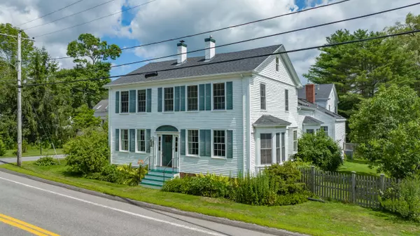 Freeport, ME 04032,77 South ST