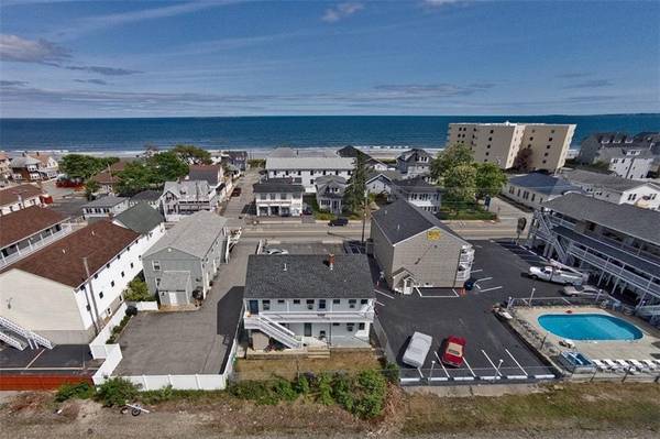 Old Orchard Beach, ME 04064,66 E Grand AVE #3