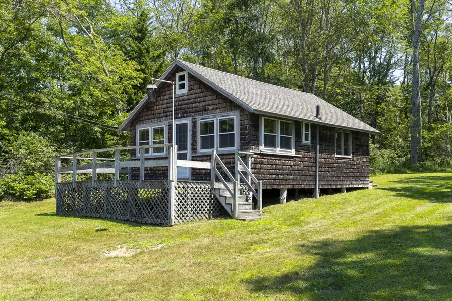 81 Bradley Shore RD, Bristol, ME 04558