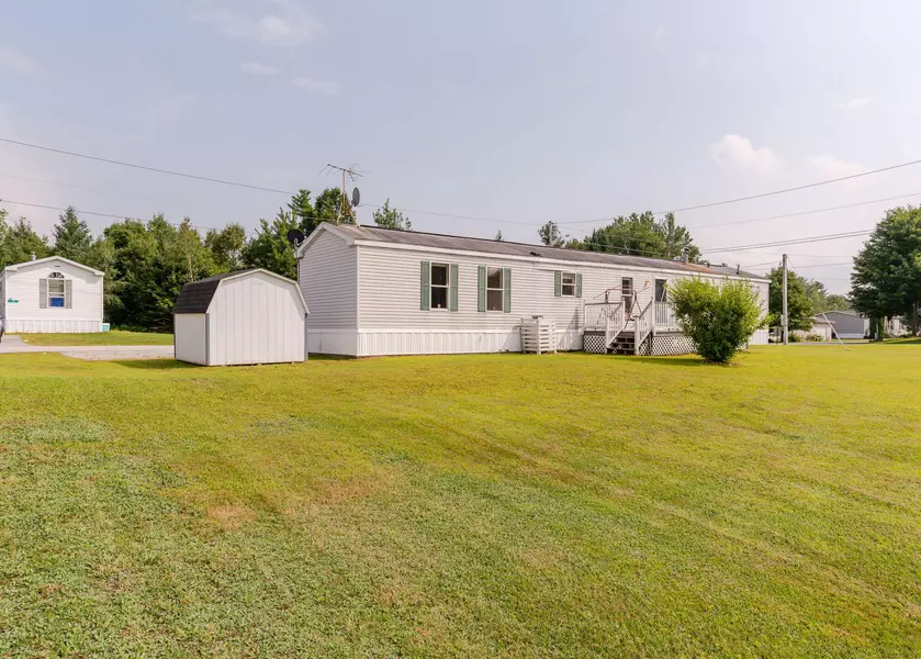 41 Forest DR, Poland, ME 04274