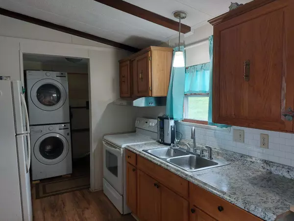 China, ME 04358,23 Alder Park RD