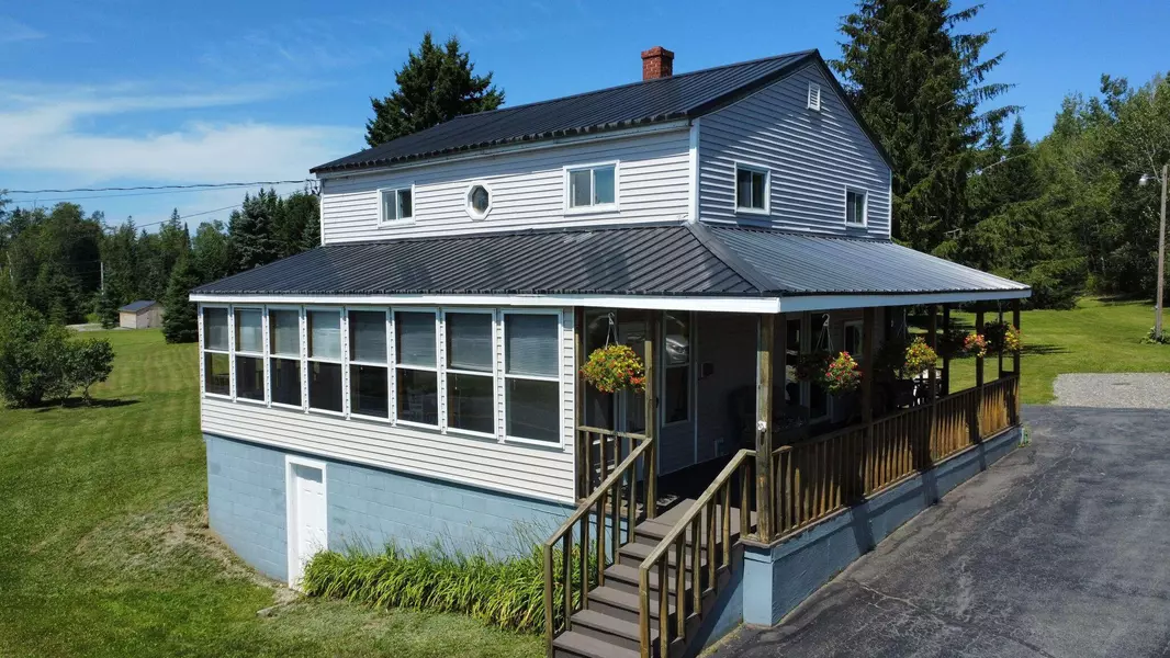 79 Woodland RD, Caribou, ME 04736