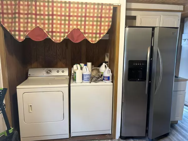 Oakland, ME 04963,169 Town Farm RD