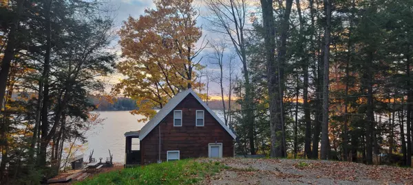 Oakland, ME 04963,455 Brickett PT