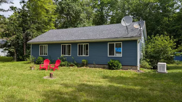 Hudson, ME 04449,6 Birch Tree DR