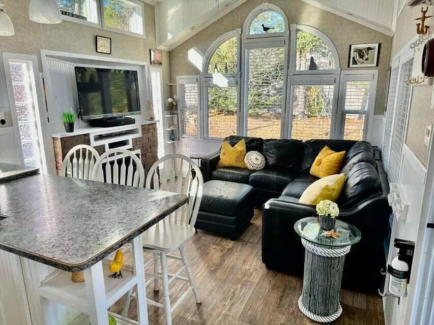 Wells, ME 04090,430 Post RD #290