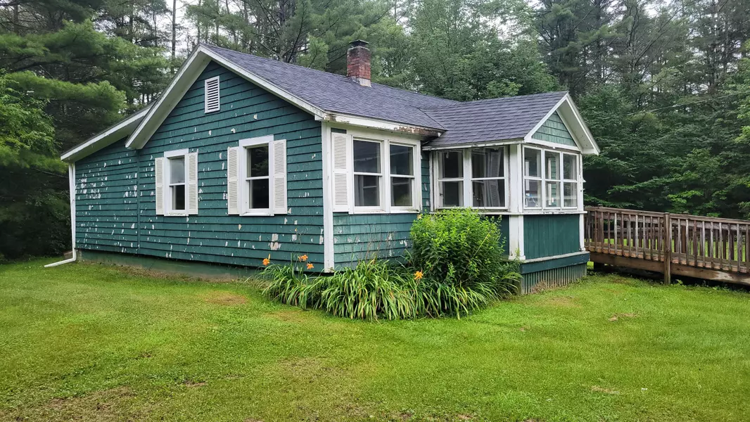 1547 Hill RD, Canaan, ME 04924