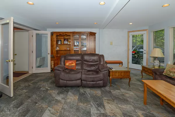 Lovell, ME 04051,27 Trillium RD