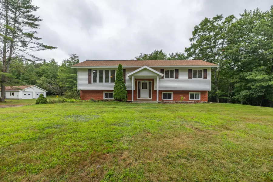 121 Brown RD, Poland, ME 04274