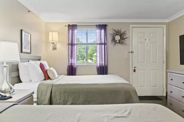 Wells, ME 04090,733 Post RD #103