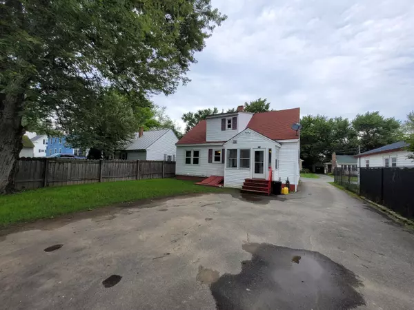 Waterville, ME 04901,50 Francis ST