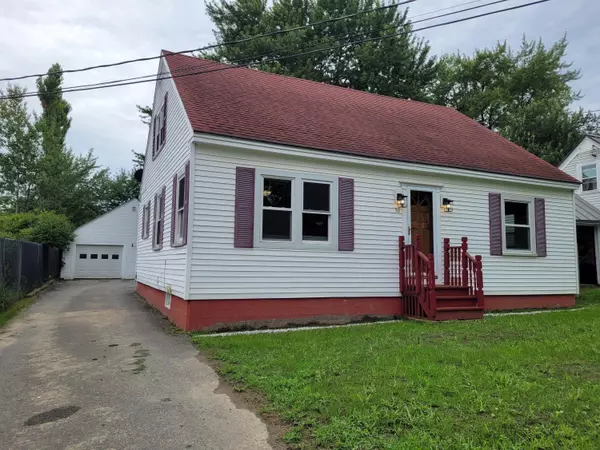 50 Francis ST, Waterville, ME 04901