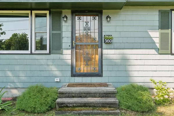 North Yarmouth, ME 04097,560 Walnut Hill RD