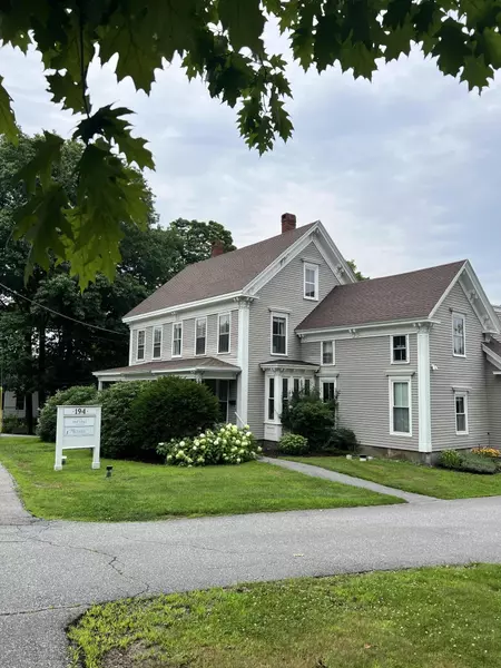 194 Main ST, Freeport, ME 04032