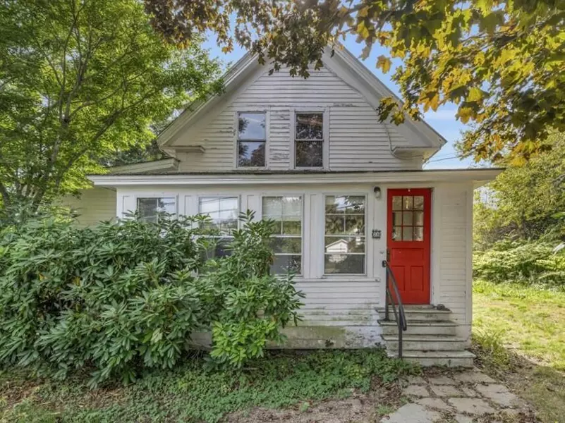 26 State ST, Castine, ME 04421