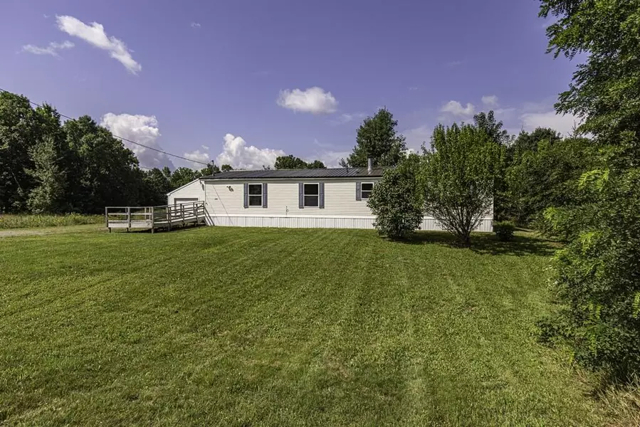 239 Main ST, Corinth, ME 04427