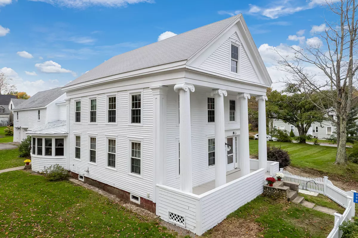 Richmond, ME 04357,390 Front ST