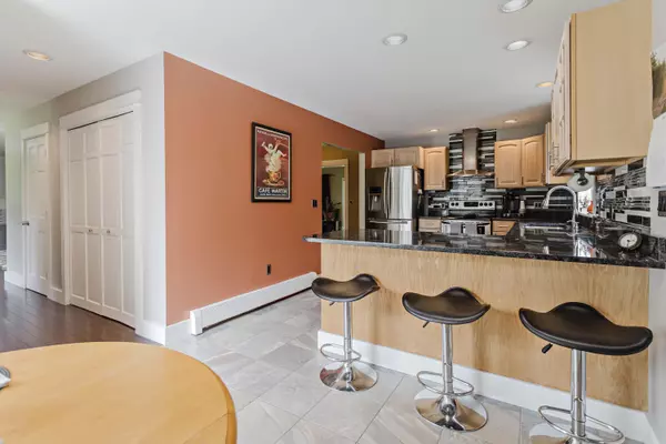 New Gloucester, ME 04260,39 Dermot DR