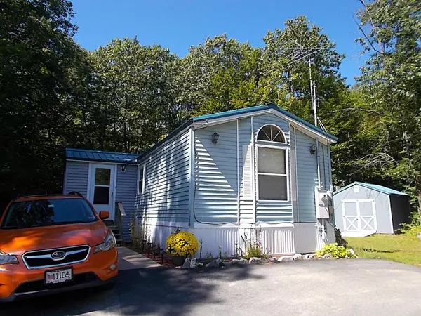 189 Pond RD, New Gloucester, ME 04260