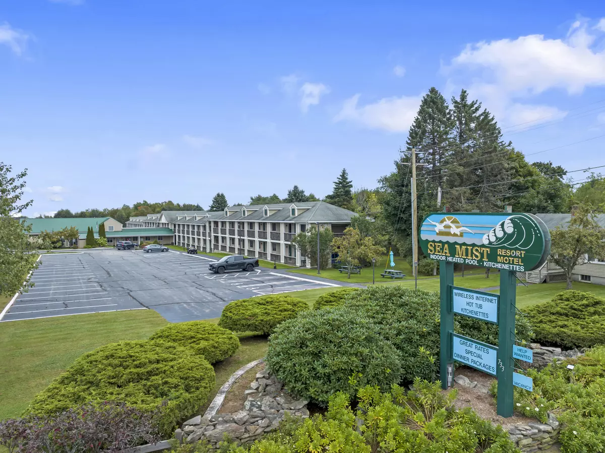 Wells, ME 04090,733 Post RD #226