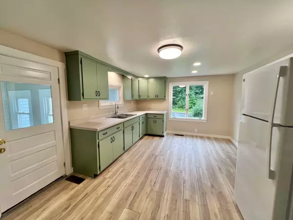 Rumford, ME 04276,3 Hall Hill RD