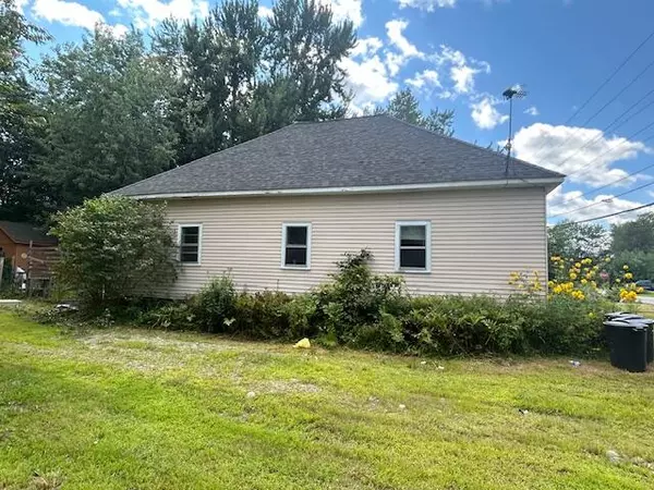 Milford, ME 04461,5 Greenfield RD