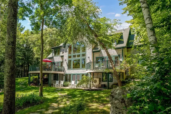 Raymond, ME 04071,52 Hidden Cove RD