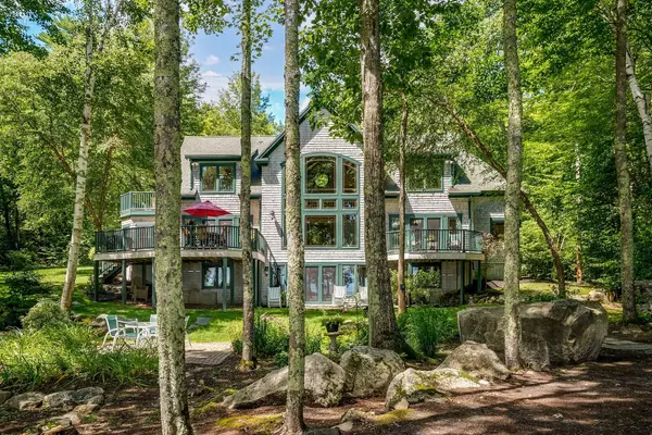 Raymond, ME 04071,52 Hidden Cove RD