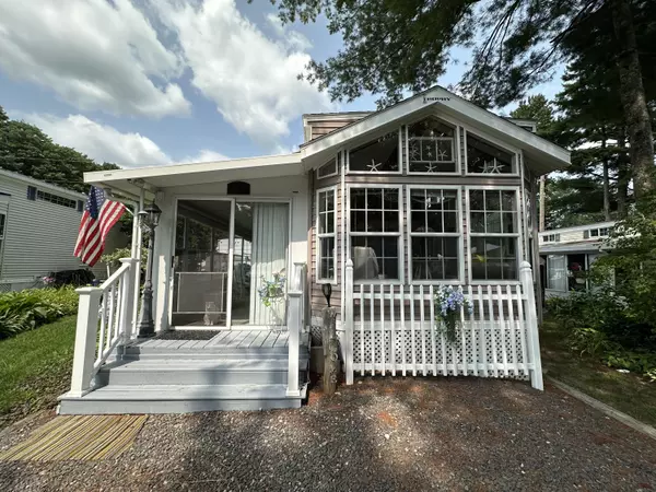 150 Chapel RD #522, Wells, ME 04090