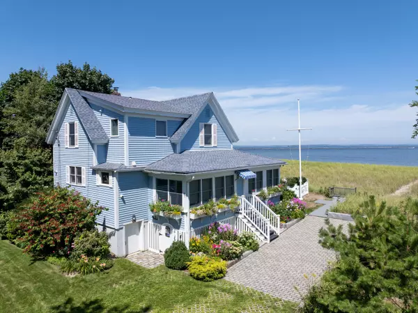 97 Hills Beach RD, Biddeford, ME 04005