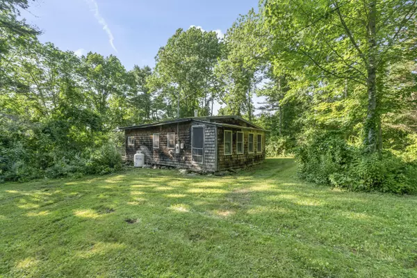 Bremen, ME 04551,1403 Waldoboro RD