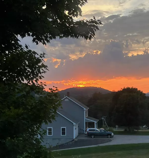 Limerick, ME 04048,75 John And Marie