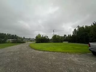 Newport, ME 04953,18 Ellingwood DR