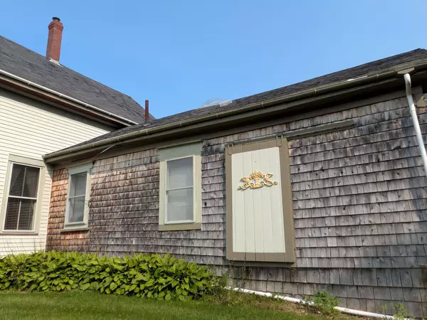 Milbridge, ME 04658,14 Spruce ST