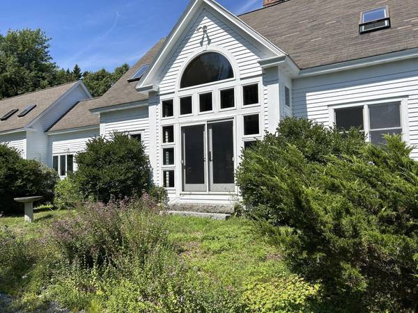 477 Falls Bridge RD, Blue Hill, ME 04614