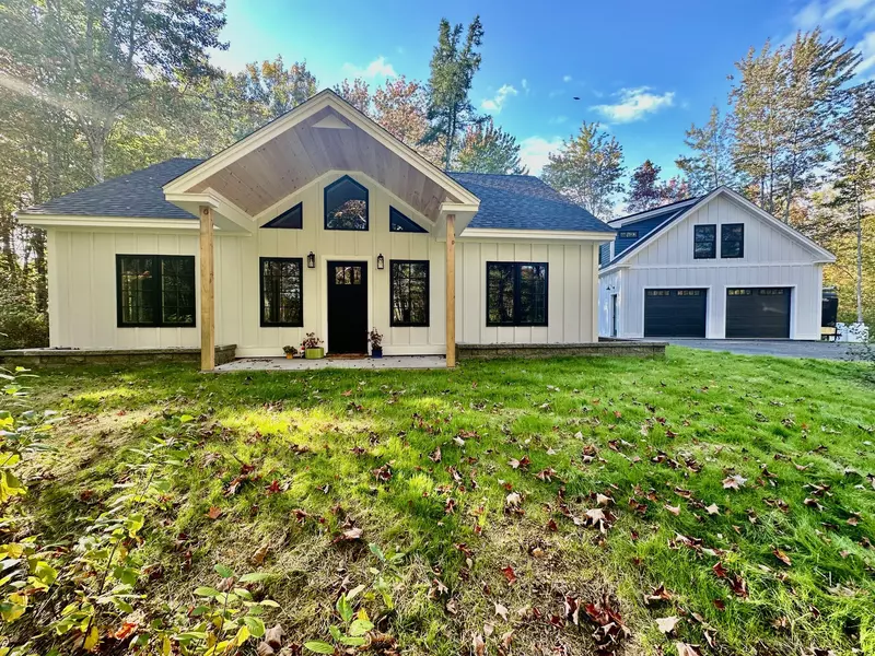 59 Lincolnville AVE, Belfast, ME 04915